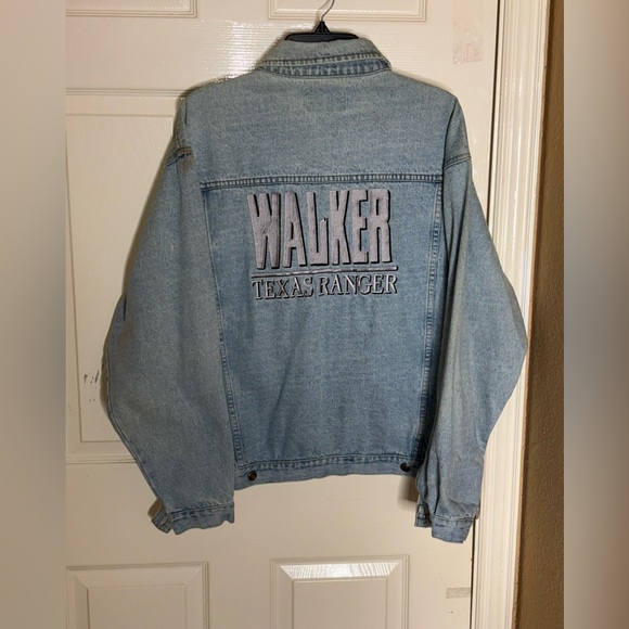 Walker Texas Ranger Chuck Norris Cast and Crew 96-97 Jacket Large Y2K Denim - Picture 8 of 10